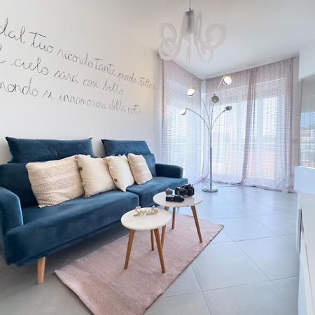 B&B Alla Niviera Adelfia Exteriör bild