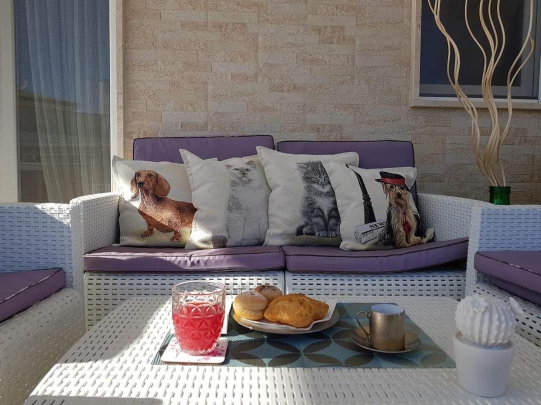 B&B Alla Niviera Adelfia Exteriör bild