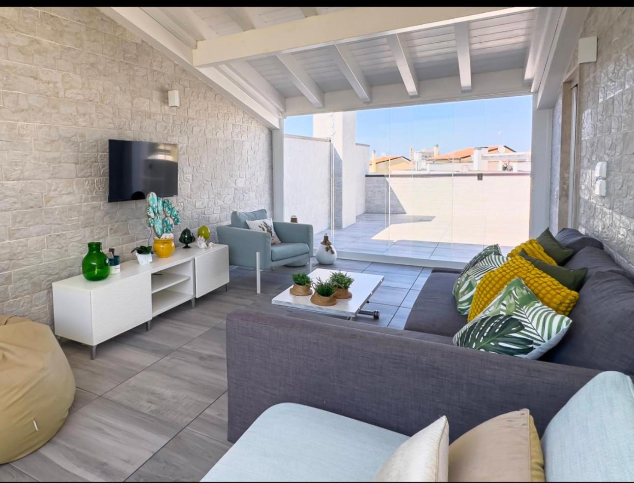 B&B Alla Niviera Adelfia Exteriör bild